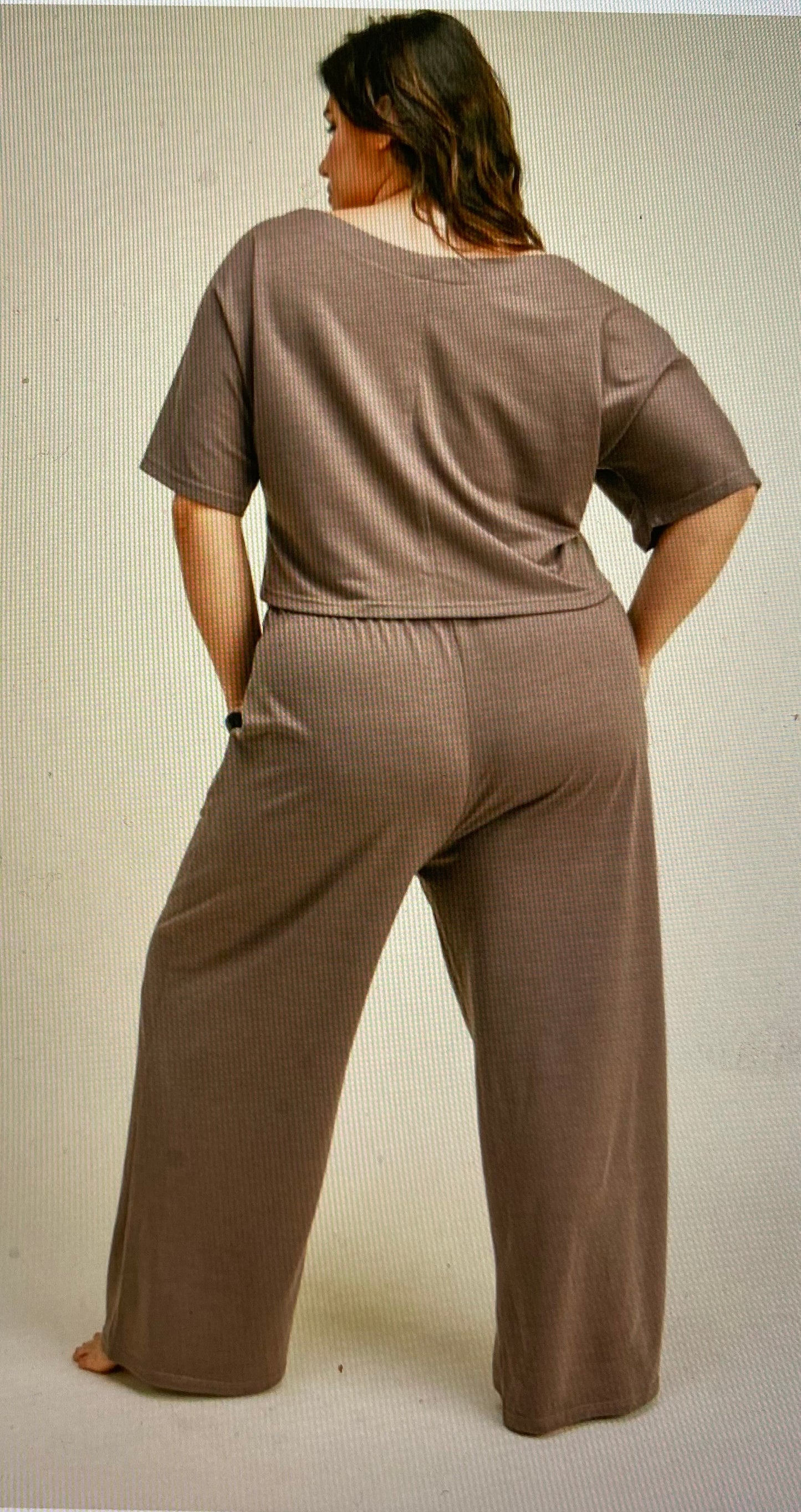 Let's Chill Lounge Set