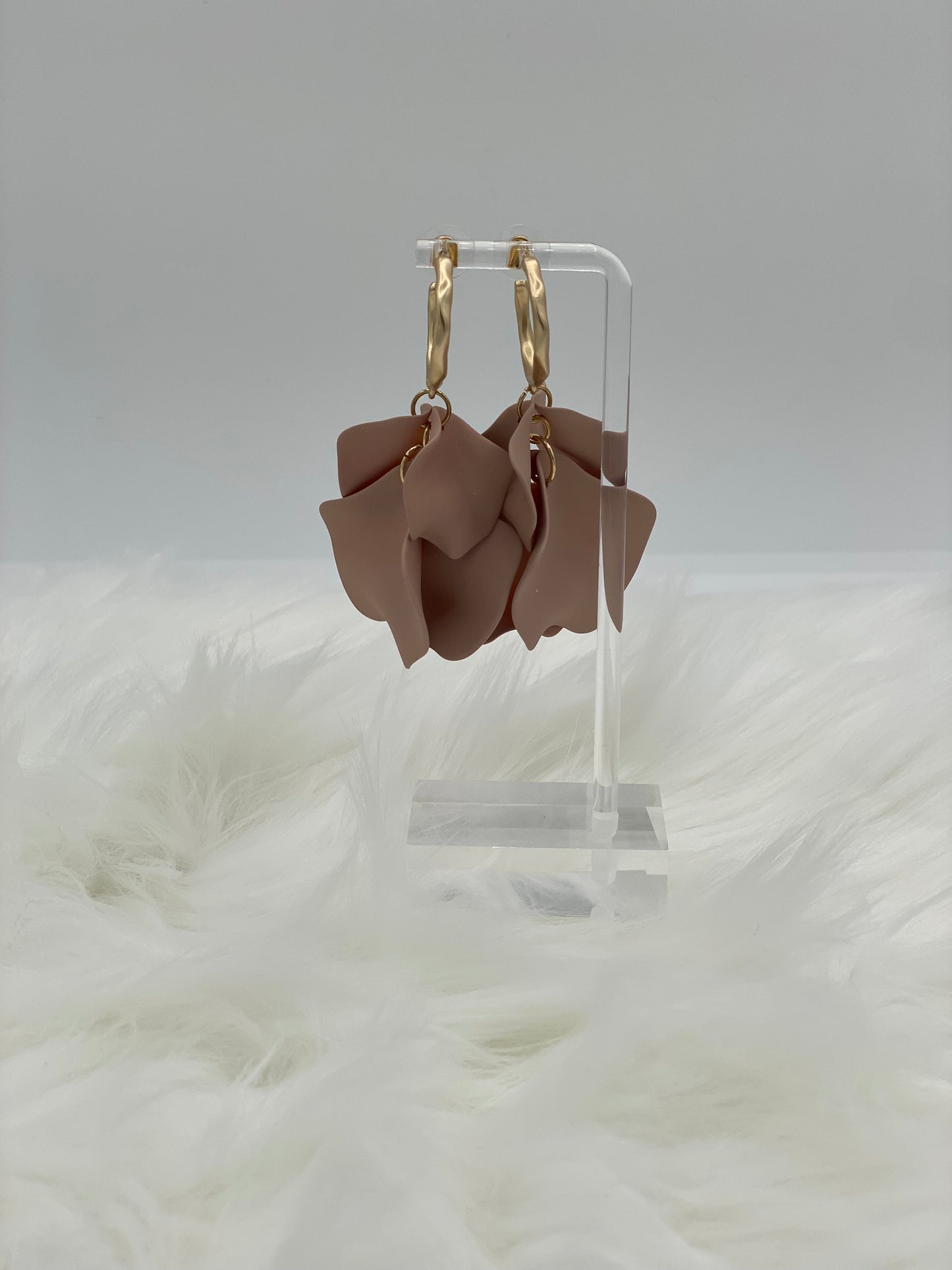 Petal Earrings (Taupe)